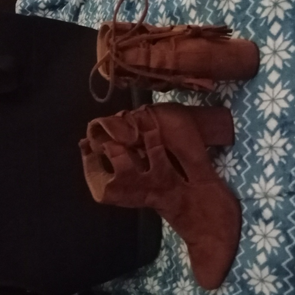 Hot Kiss Brown Heeled Boots
